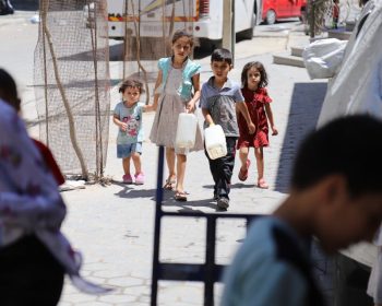 Gaza under occupation - children fetching water